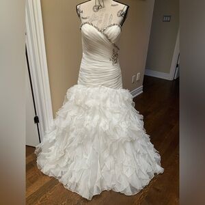 MORI LEE BY MADELEINE GARDNER Wedding Gown Dress Strapless Ruffle Organza SZ 2